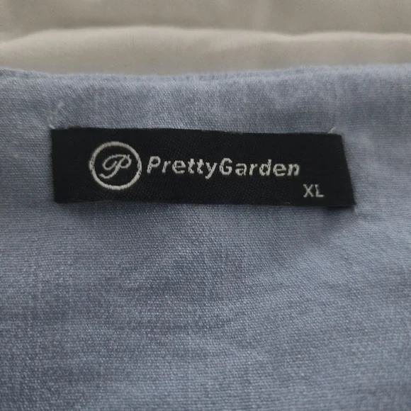 💚 2/$12 or 3/$17  PrettyGarden Light Blue Vest & Shorts Set - Picture 7 of 10